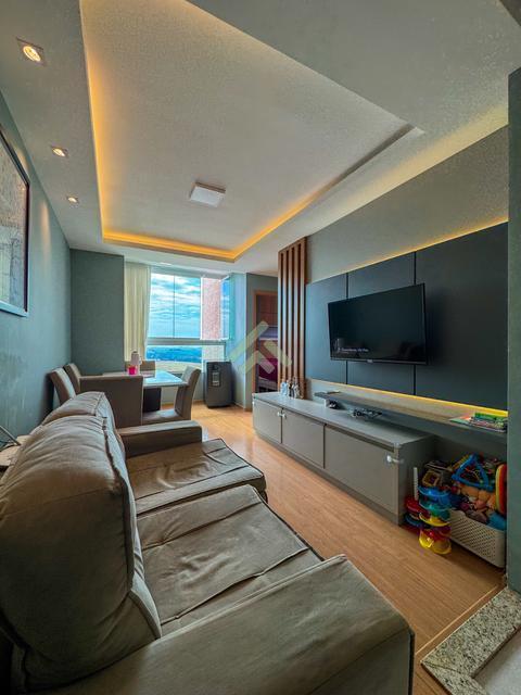 Apartamento à venda em Londrina, Industrial, com 2 quartos, com 47 m²