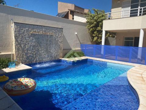 Casa à venda em Londrina, Gleba Fazenda Palhano, com 4 suítes, com 420 m²