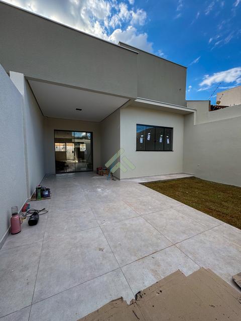 Geminado à venda em Londrina, Califórnia, com 3 quartos, com 89 m²