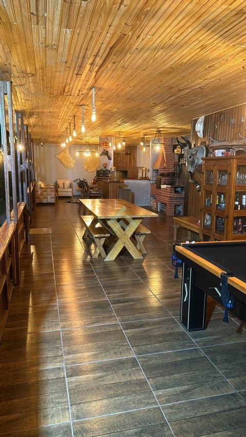 Chácara à venda em Londrina, Conjunto Habitacional Jamile Dequech, com 2 quartos, com 1000 m²